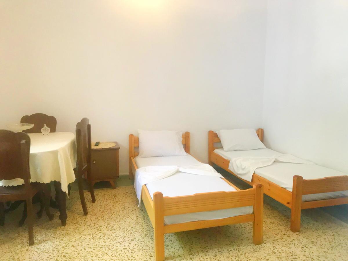 Katerina Beach Rooms อานดรอส ภายนอก รูปภาพ